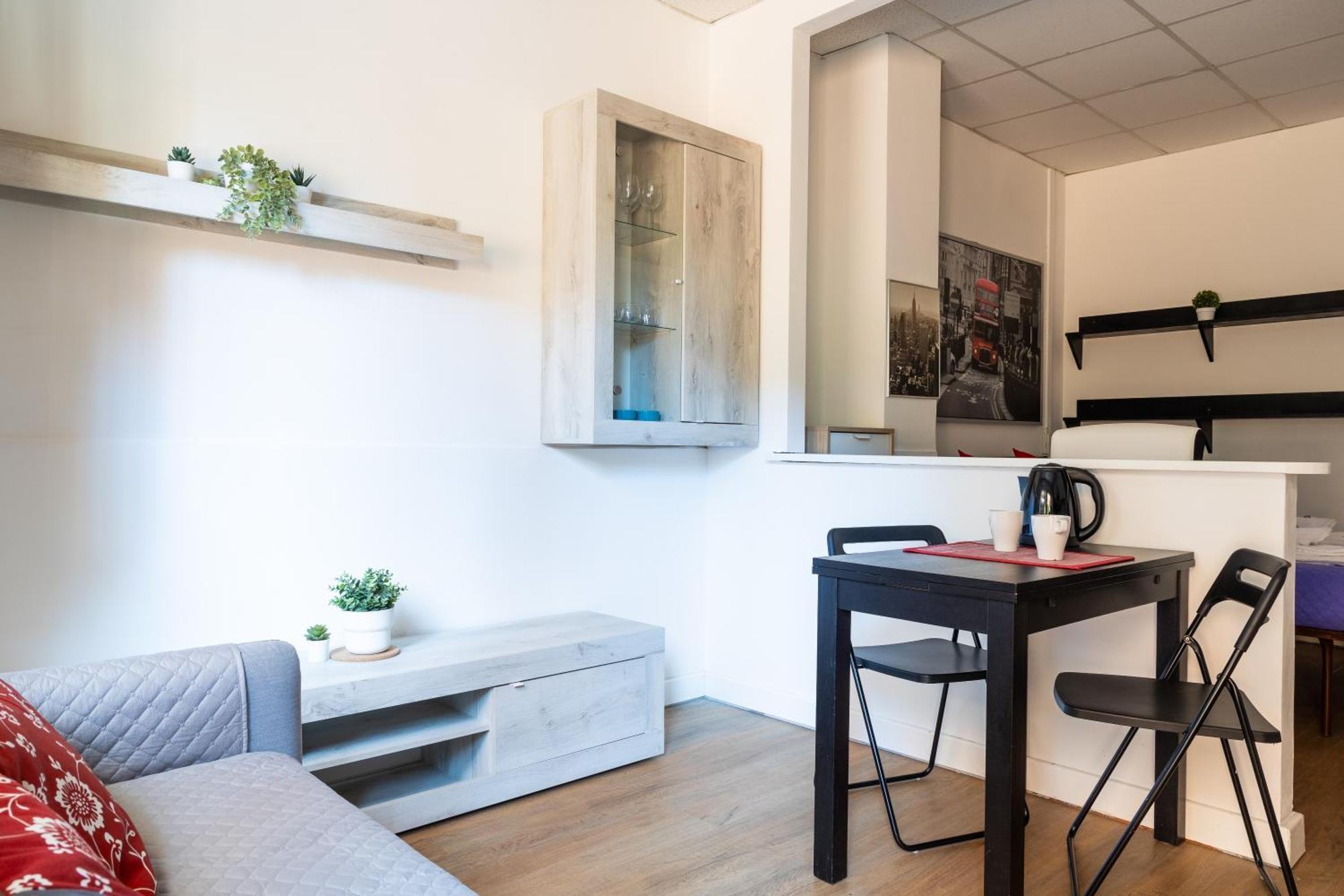 Apartment Montagnola Mini House Rom